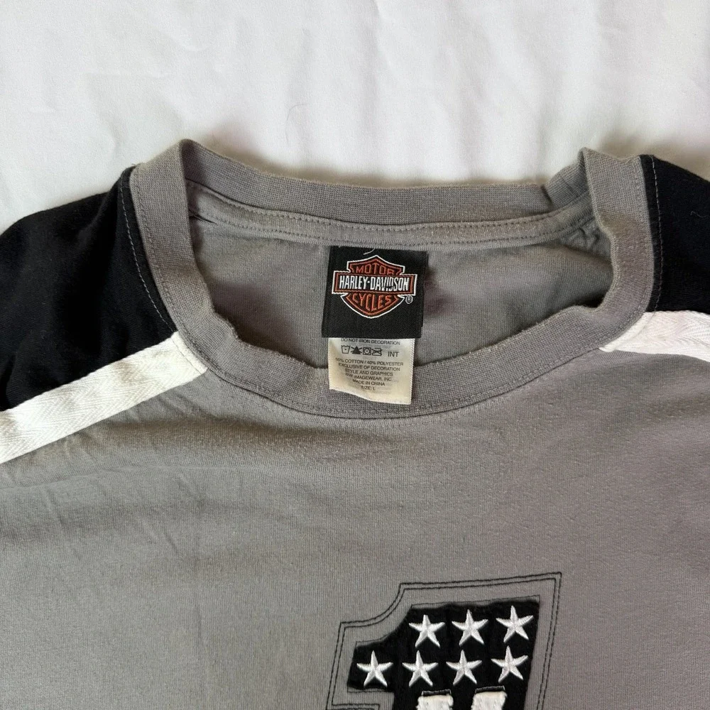 Harley Davidson #1 Victory T-Shirt Size Large Gray Black White Sleeves - Picture 2 of 7